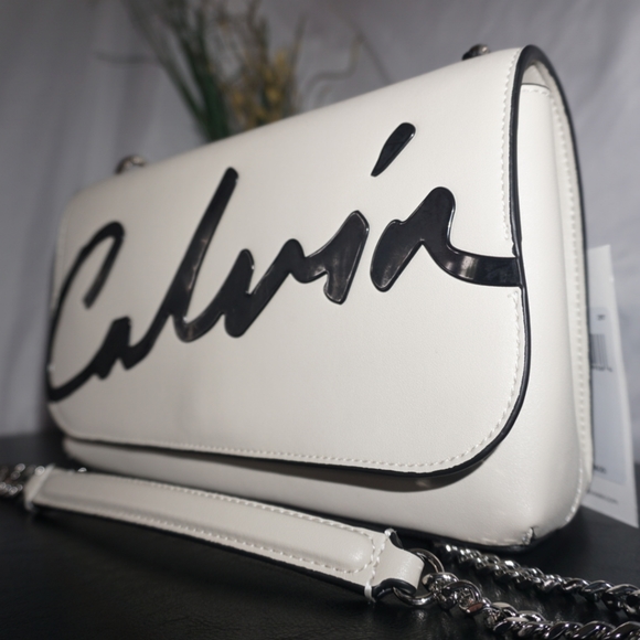 CK sculpted logo flap bag MSRP $138 - Picture 4 of 4